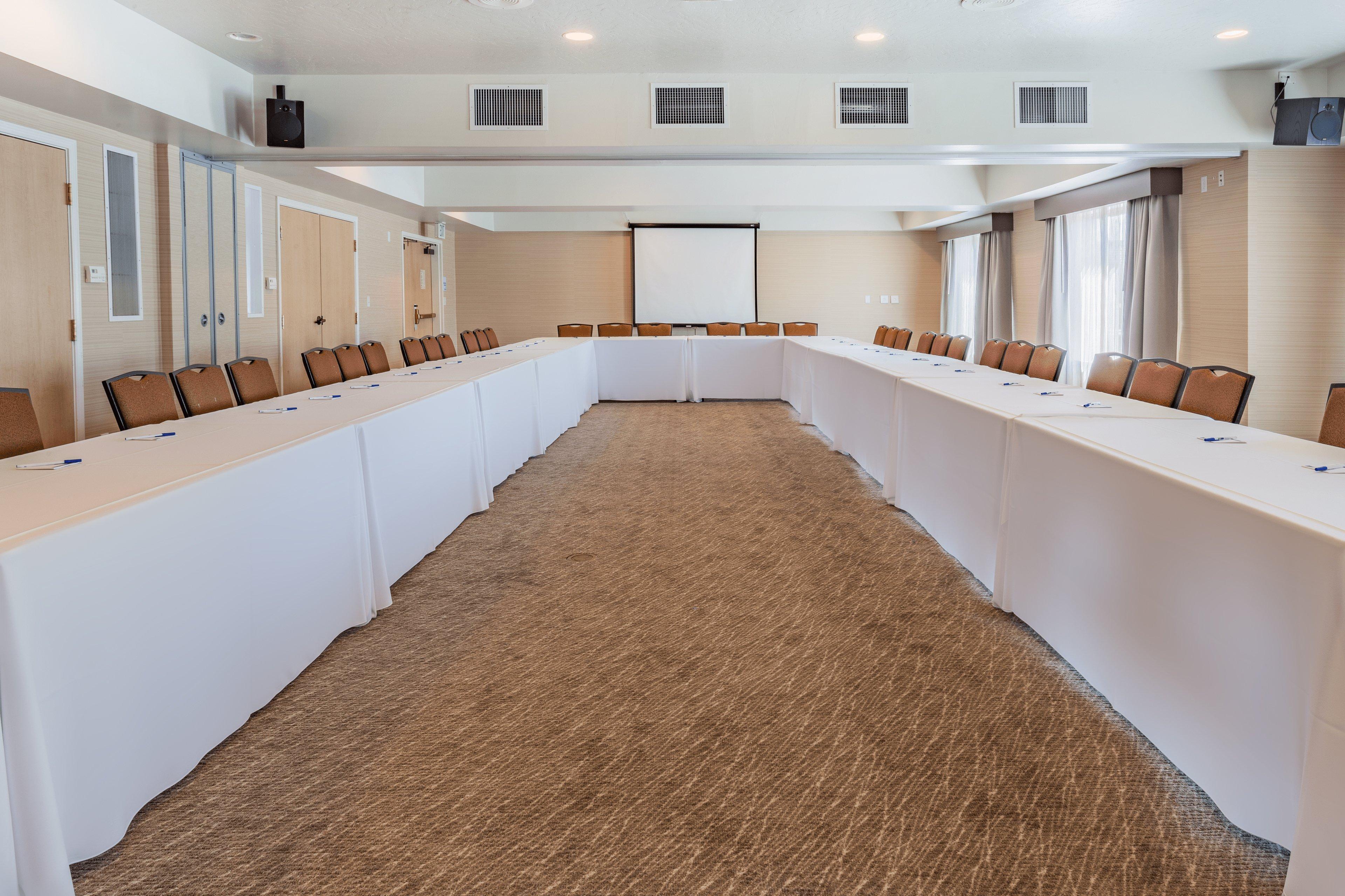 Holiday Inn Express Hotel & Suites San Jose-Morgan Hill By Ihg Exterior photo
