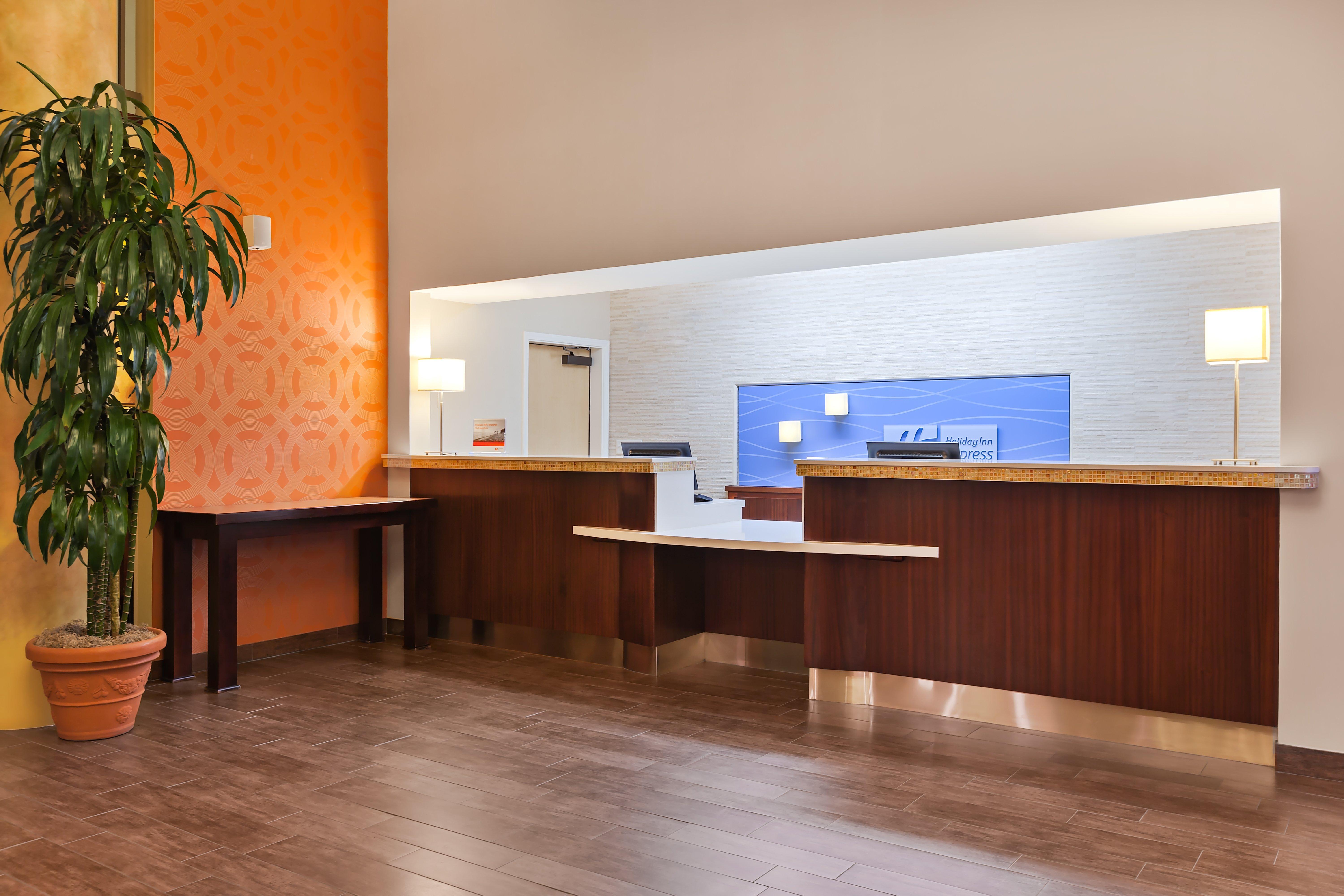 Holiday Inn Express Hotel & Suites San Jose-Morgan Hill By Ihg Exterior photo
