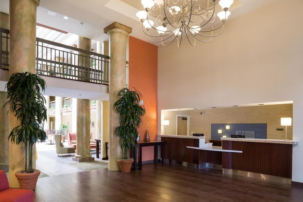Holiday Inn Express Hotel & Suites San Jose-Morgan Hill By Ihg Exterior photo